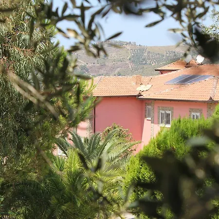 Alloggio per agriturismo Eucalipto Perdifumo