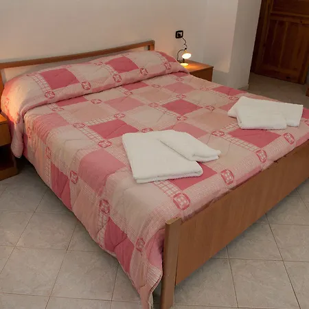 Agriturismo Eucalipto Farm stay Perdifumo